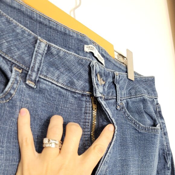 Riders by Lee Women's Blue Slimming Mid Rise Boot Cut Denim Classic Jeans Sz 12 - Picture 4 of 14